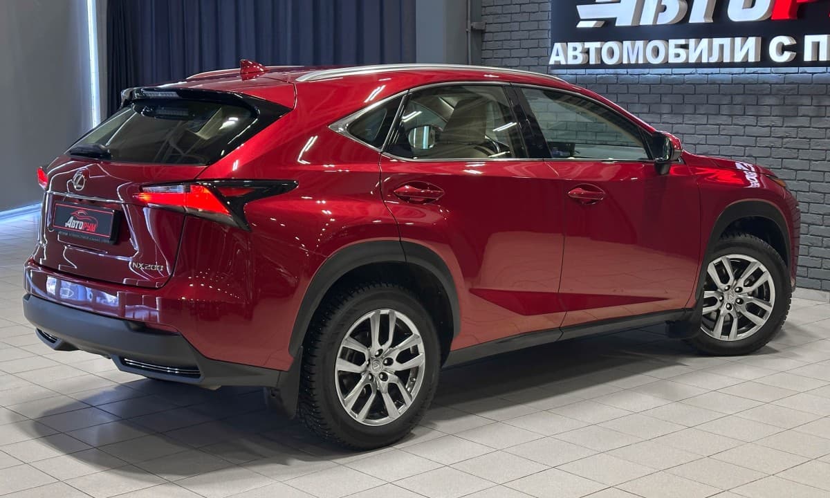 Lexus NX 200 - фото 7