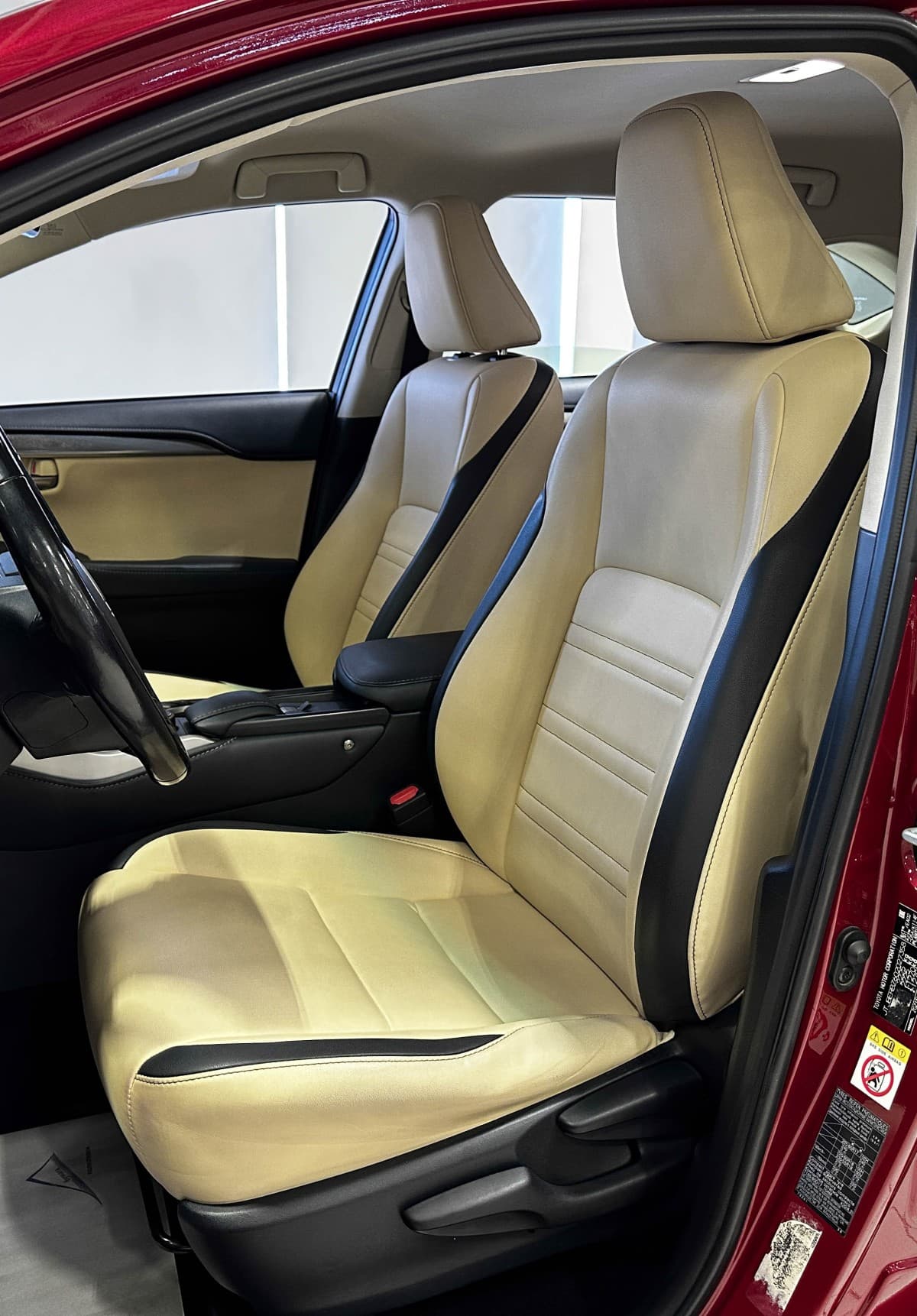 Lexus NX 200 - фото 12
