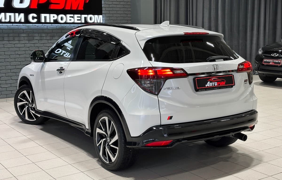 Honda Vezel Hybrid - фото 9