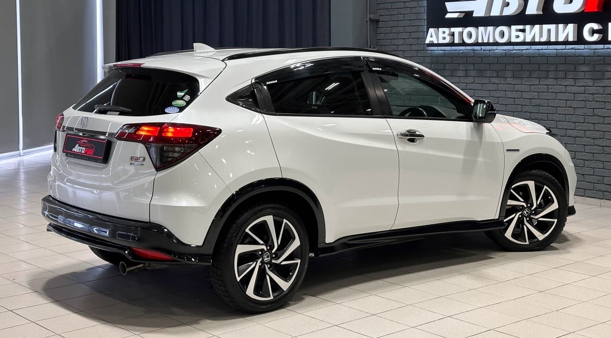 Honda Vezel Hybrid - фото 7