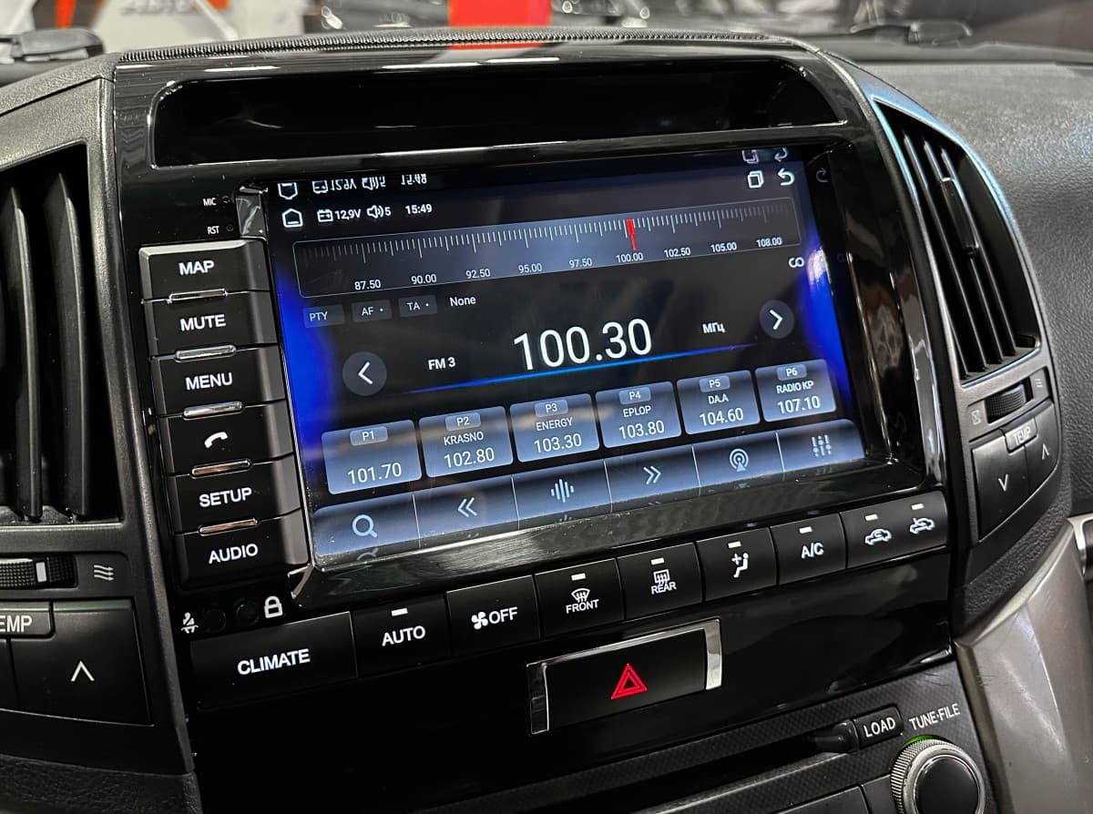 Toyota Land Cruiser 200 - фото 26