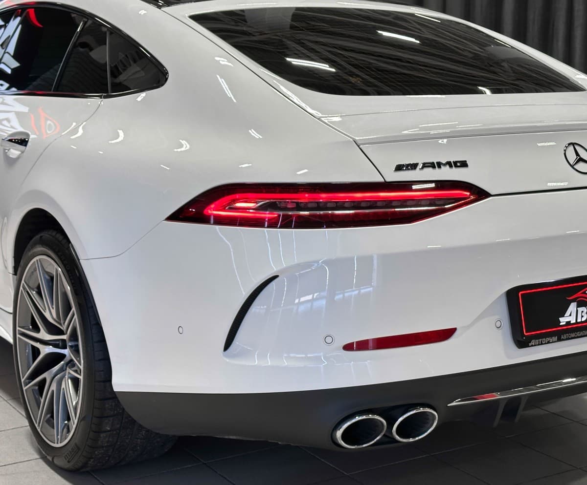 Mercedes-Benz AMG GT - фото 9
