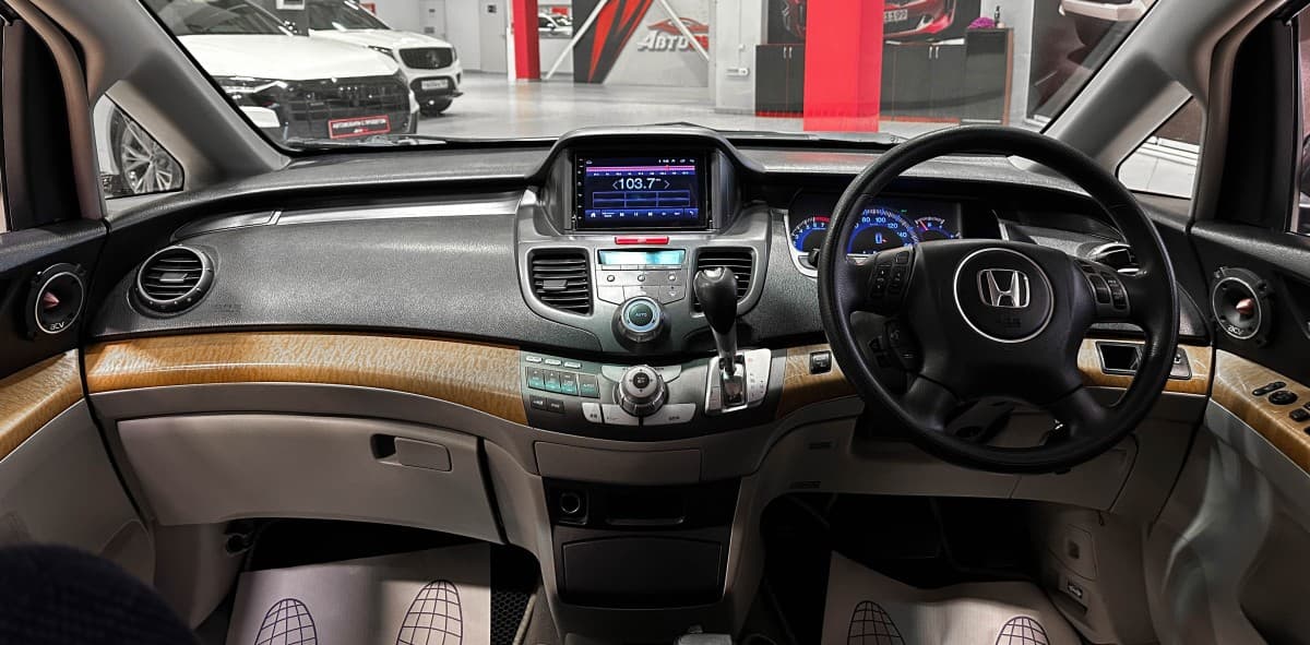 Honda Odyssey - фото 29