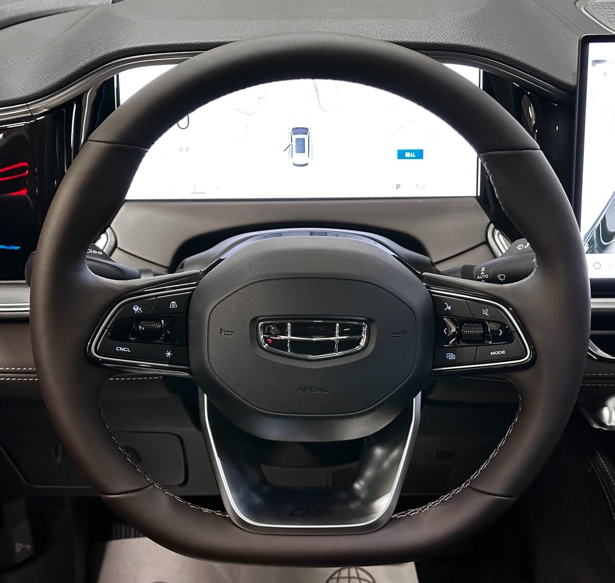 Geely Monjaro - фото 32