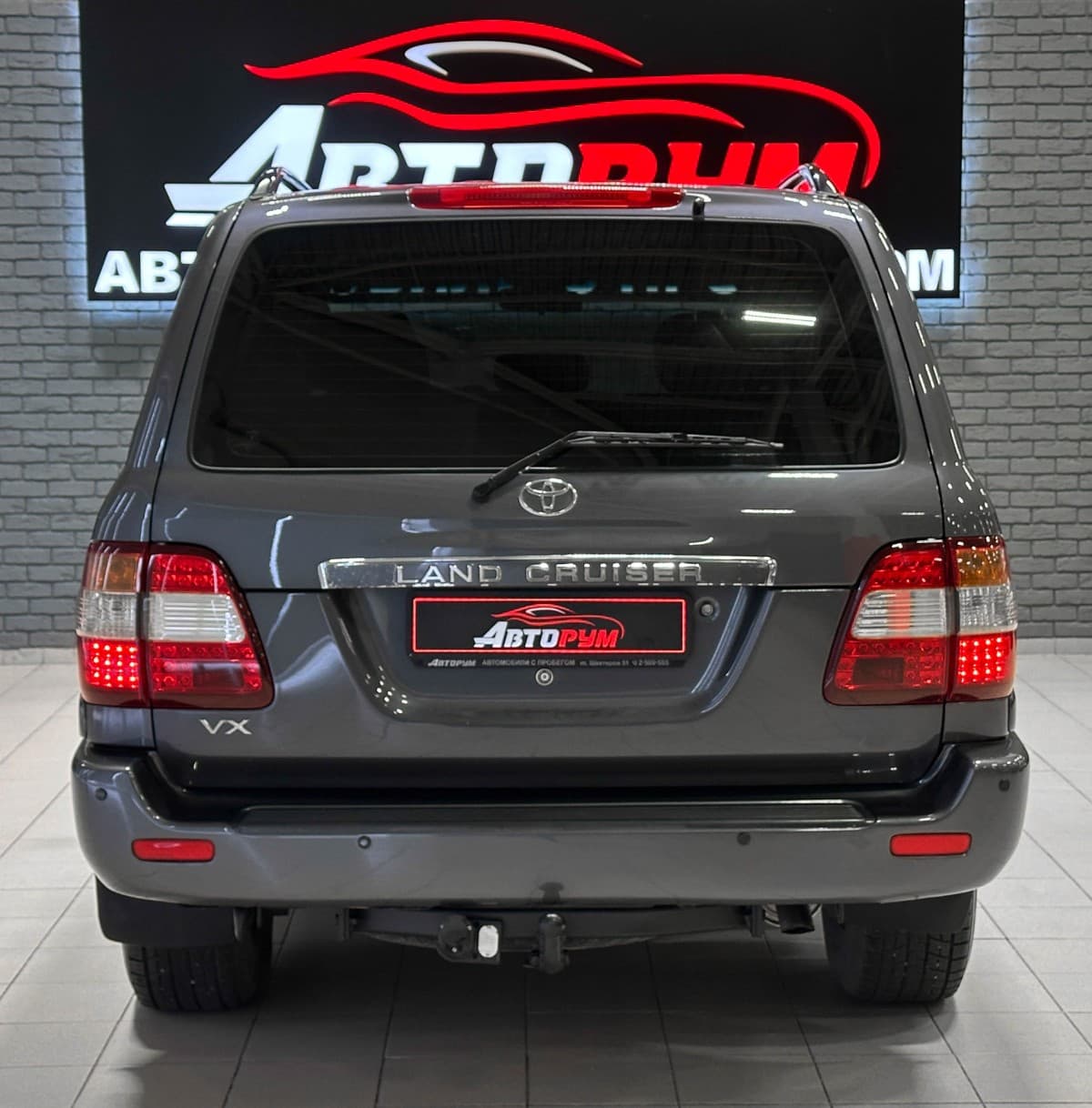Toyota Land Cruiser 100 - фото 7