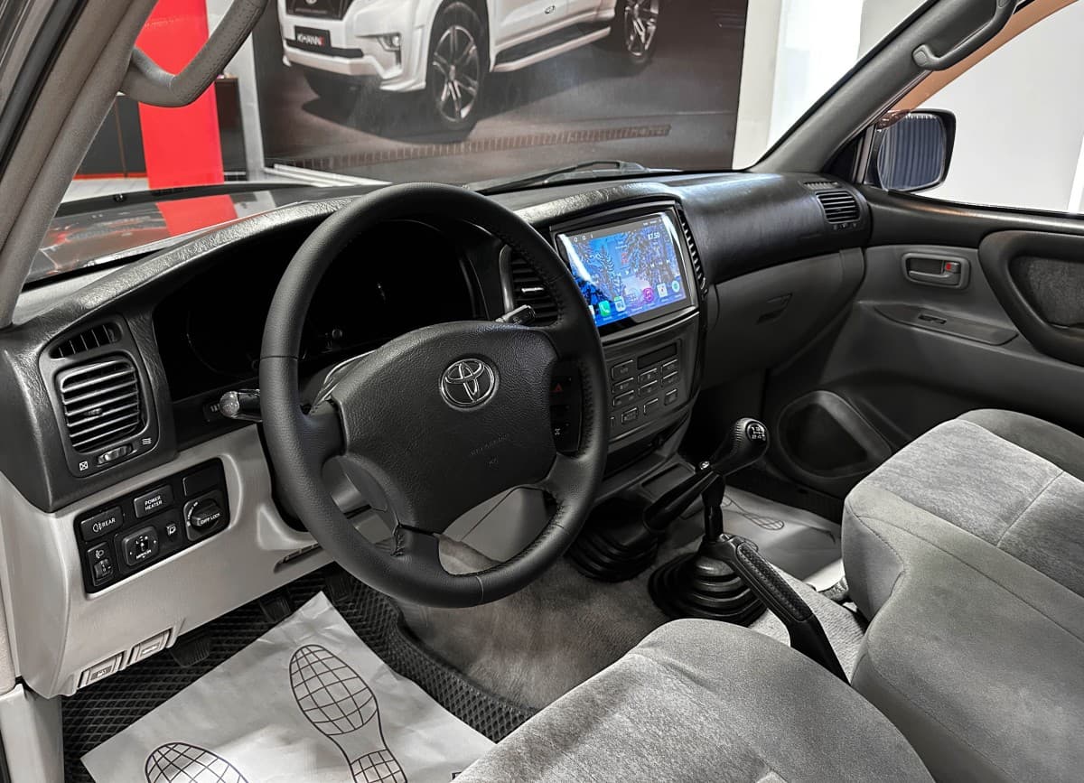 Toyota Land Cruiser 100 - фото 11