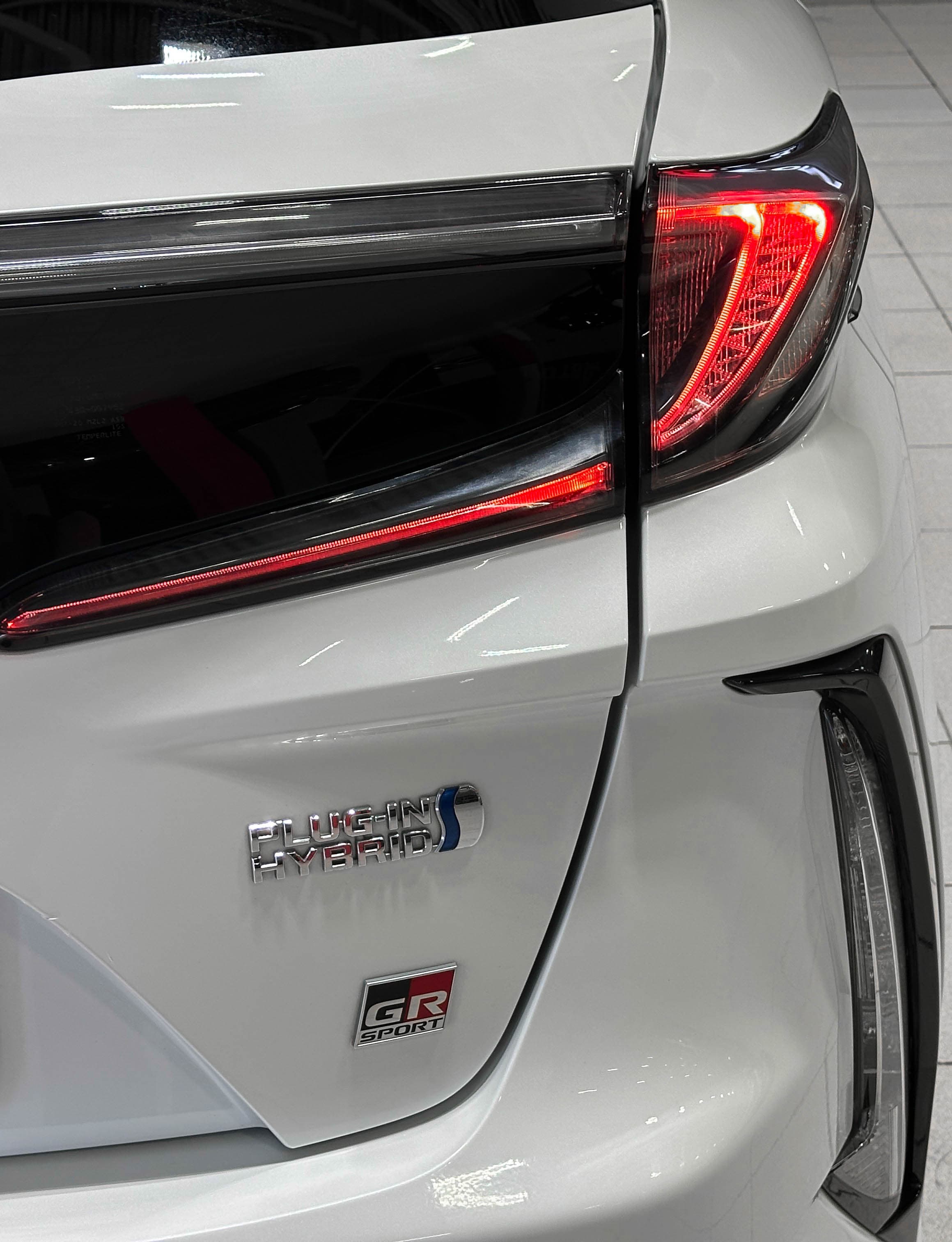 Toyota Prius HYBRID - фото 11
