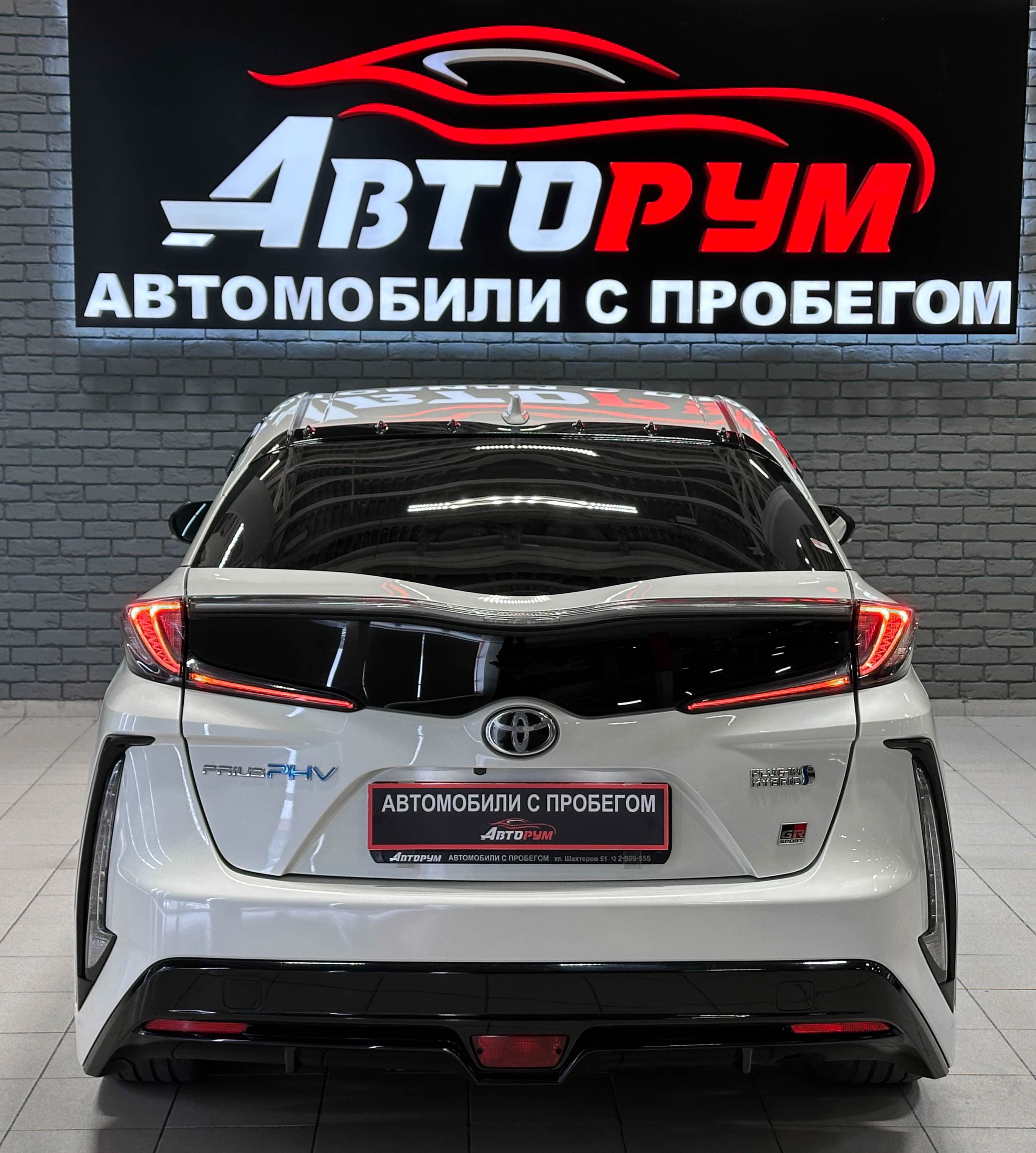 Toyota Prius HYBRID - фото 10