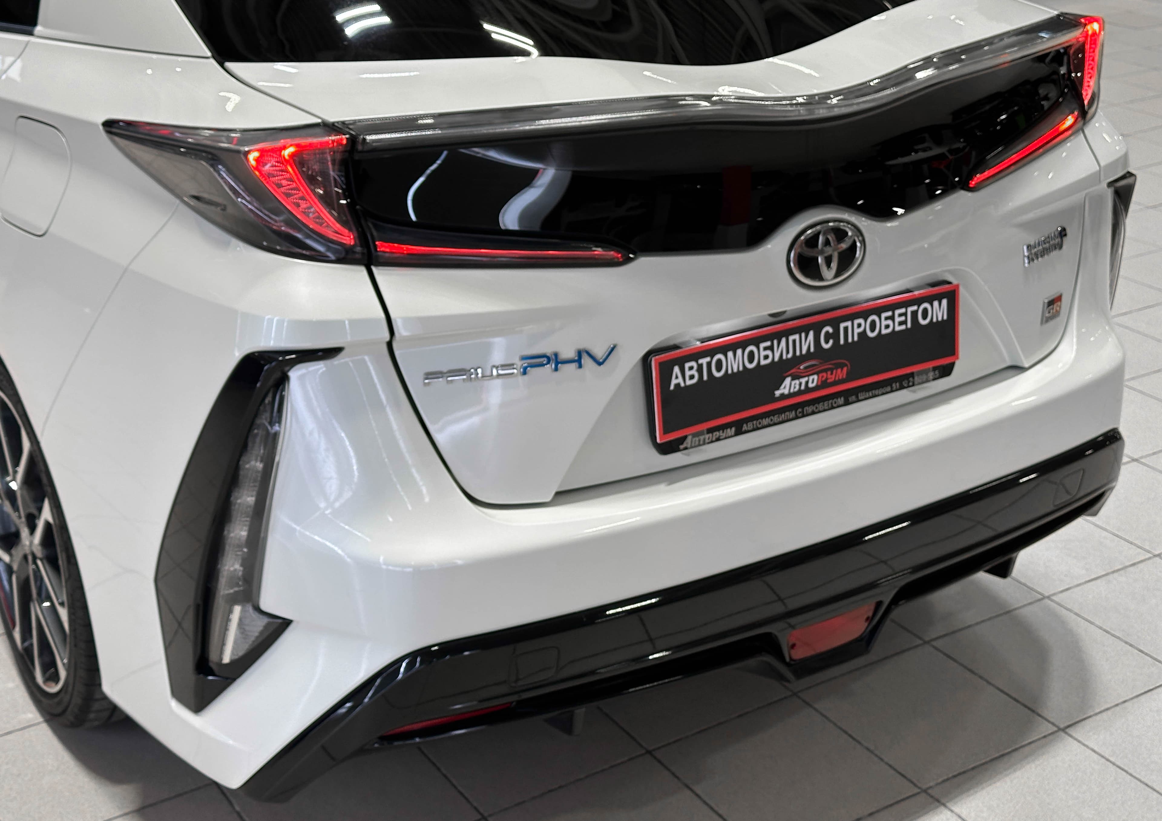 Toyota Prius HYBRID - фото 13