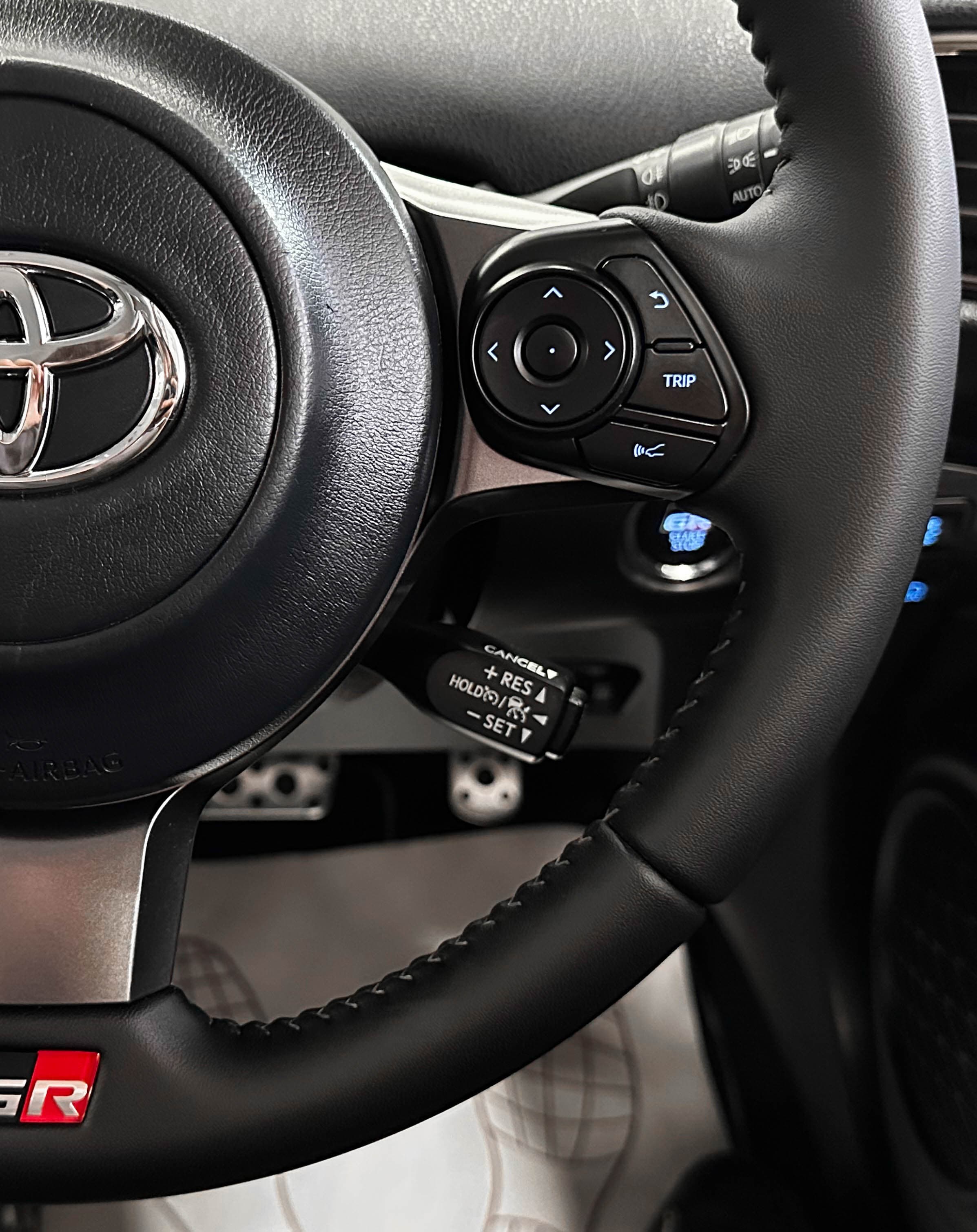 Toyota Prius HYBRID - фото 27