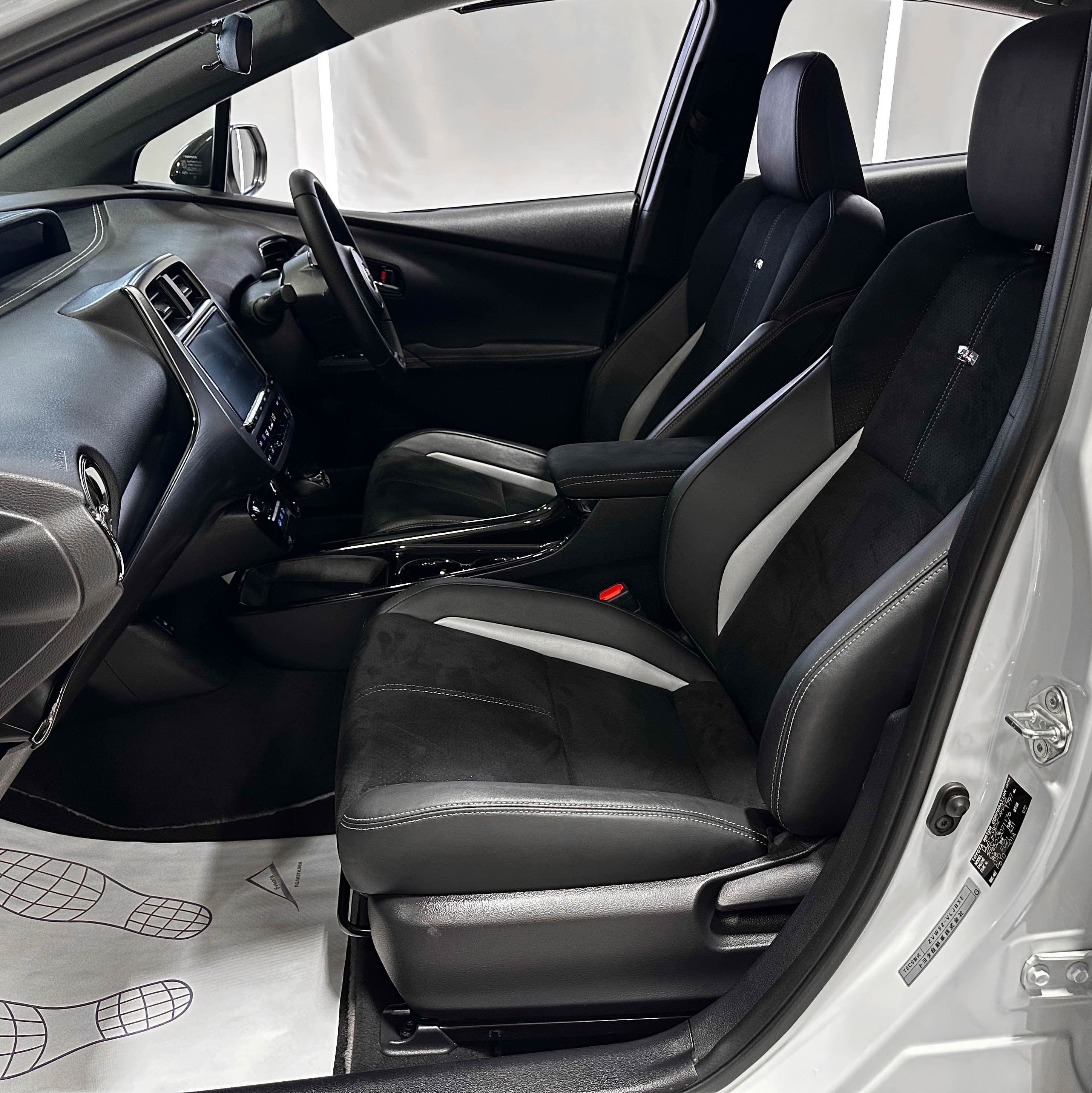 Toyota Prius HYBRID - фото 22