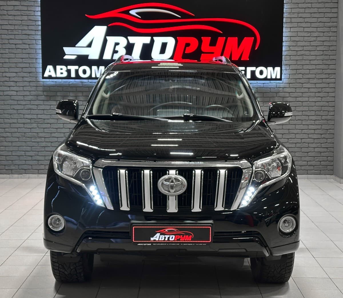 Toyota Land Cruiser Prado - 3