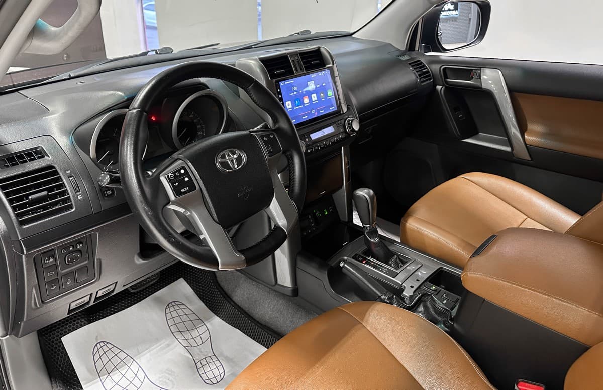 Toyota Land Cruiser Prado - фото 10