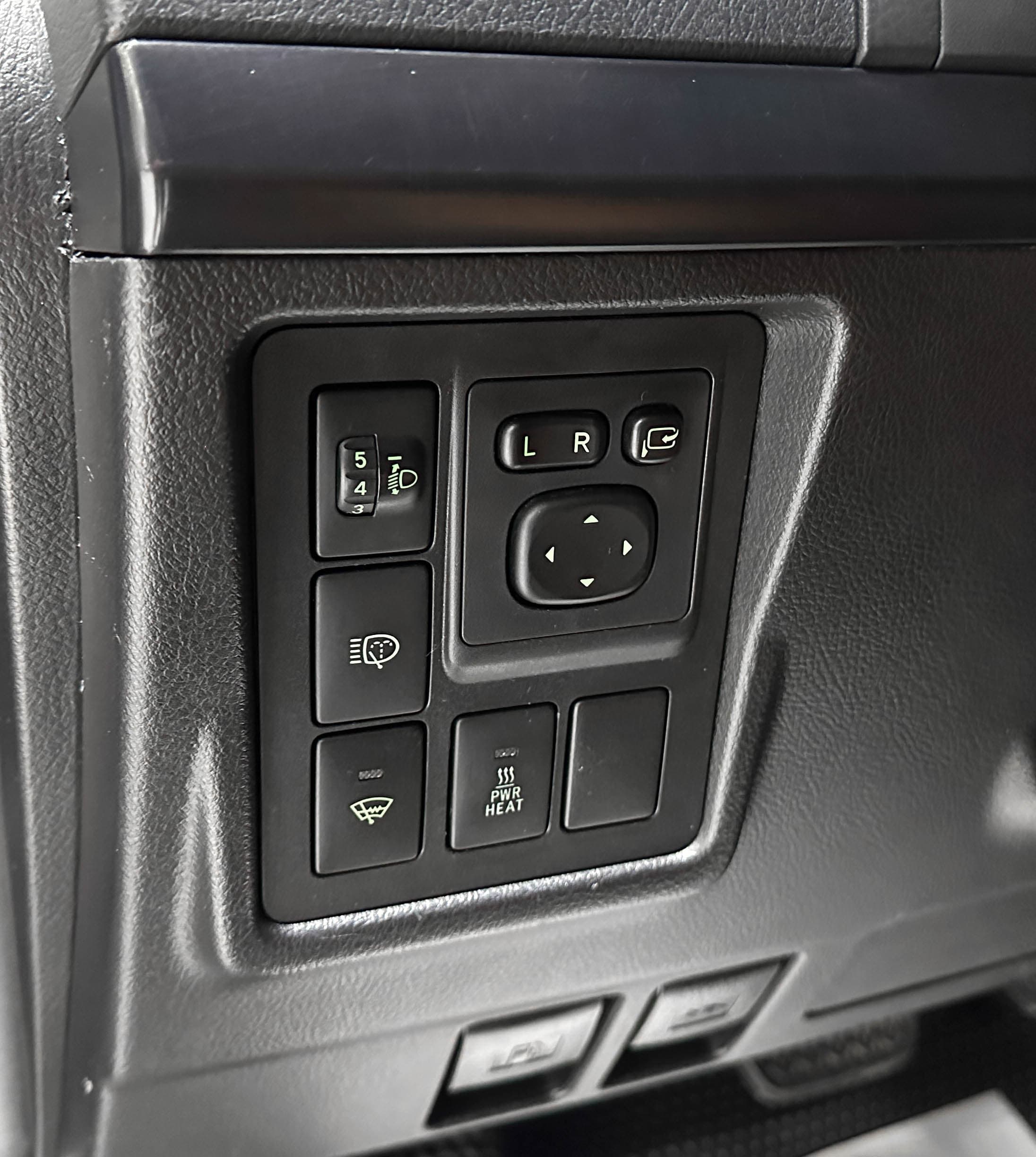 Toyota Land Cruiser Prado - фото 18