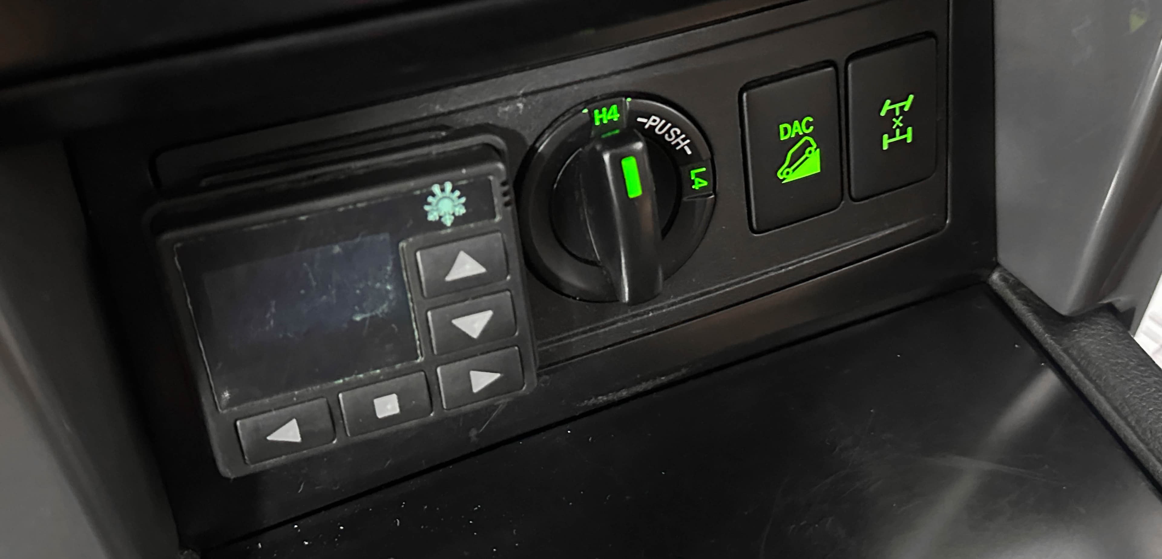 Toyota Land Cruiser Prado - фото 26