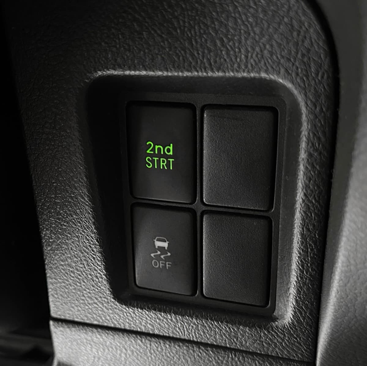 Toyota Land Cruiser Prado - фото 28
