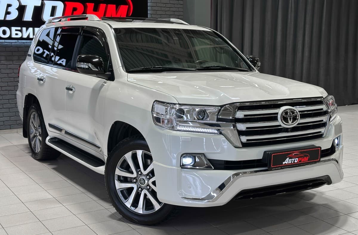 Toyota Land Cruiser 200 - фото 6