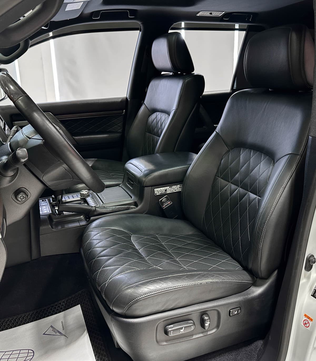 Toyota Land Cruiser 200 - фото 13