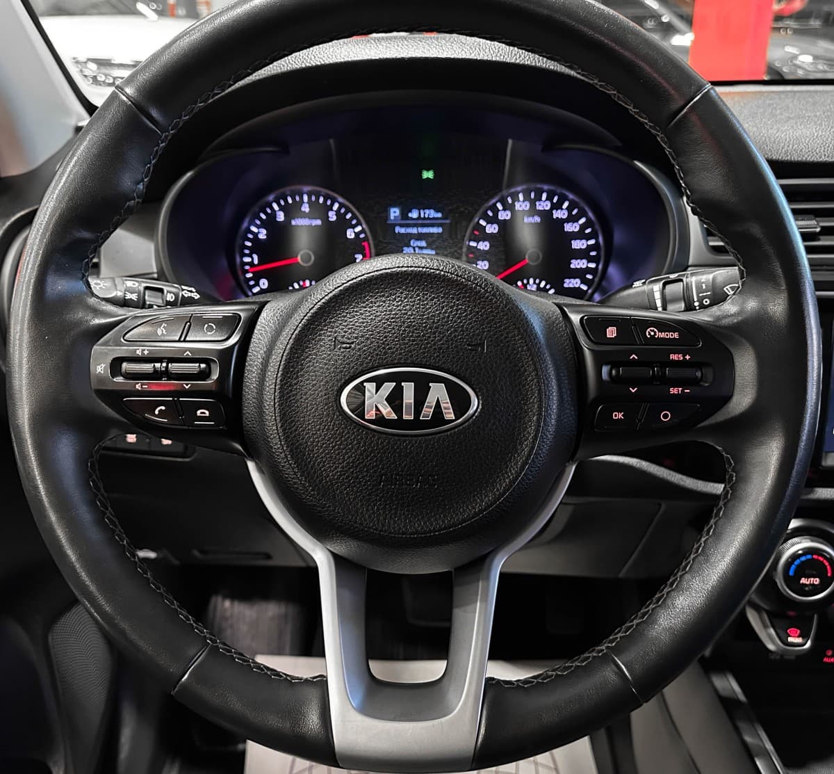 Kia Rio - фото 29