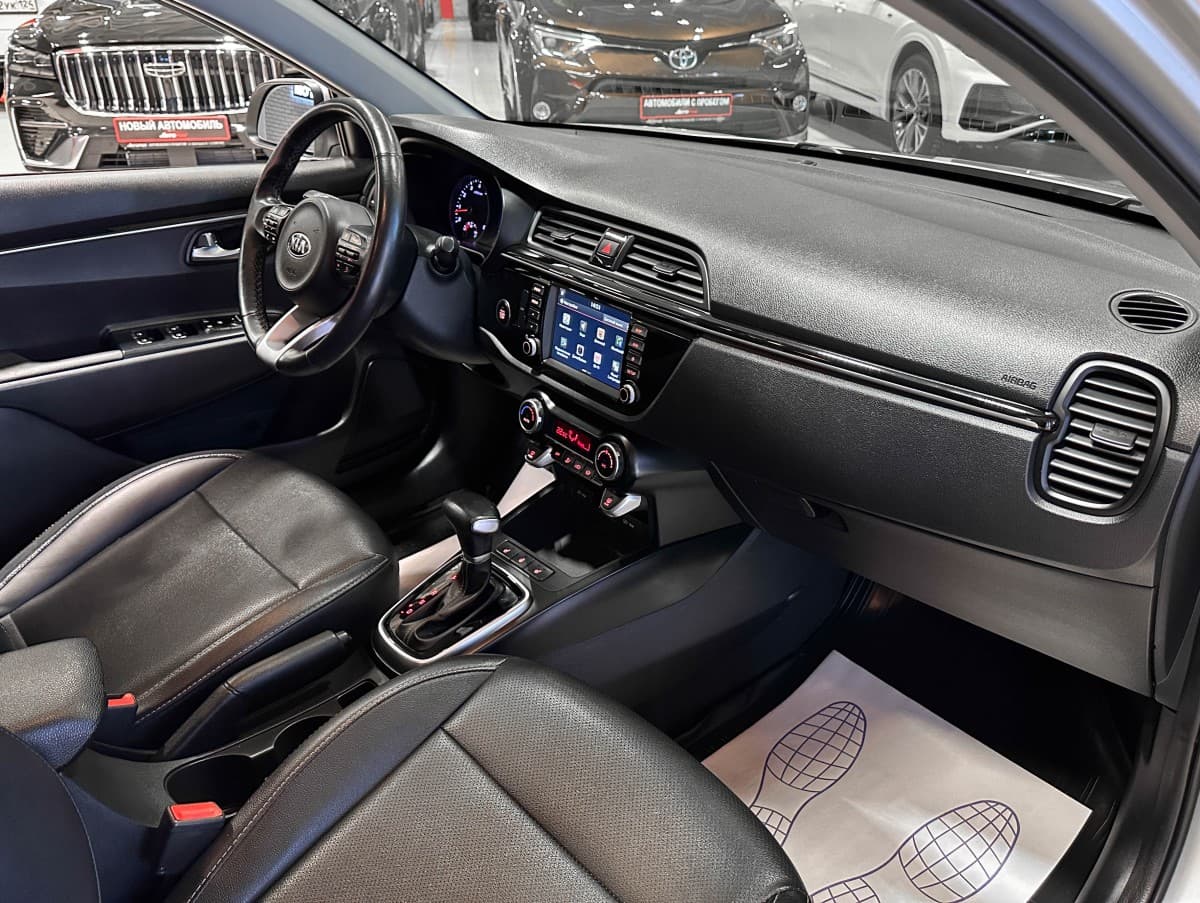 Kia Rio - фото 16