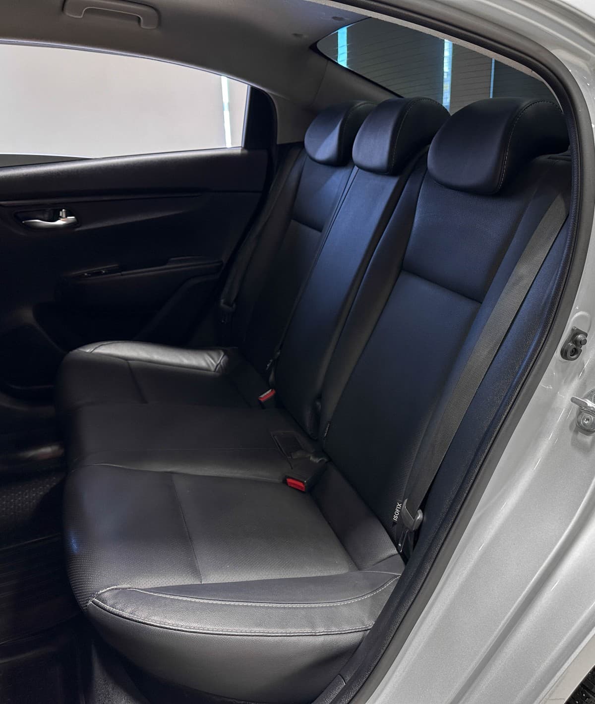 Kia Rio - фото 12