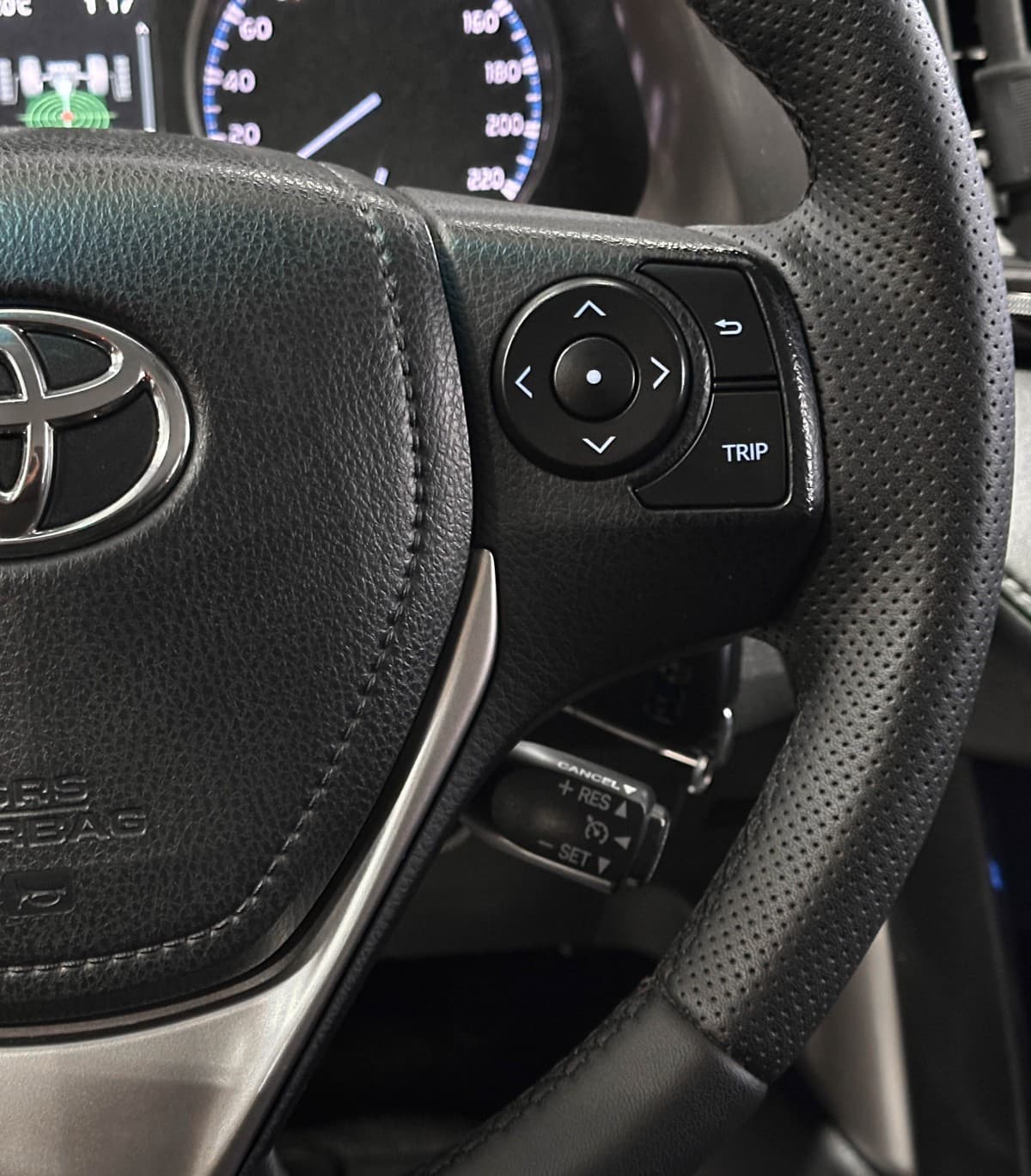 Toyota RAV4 - фото 22