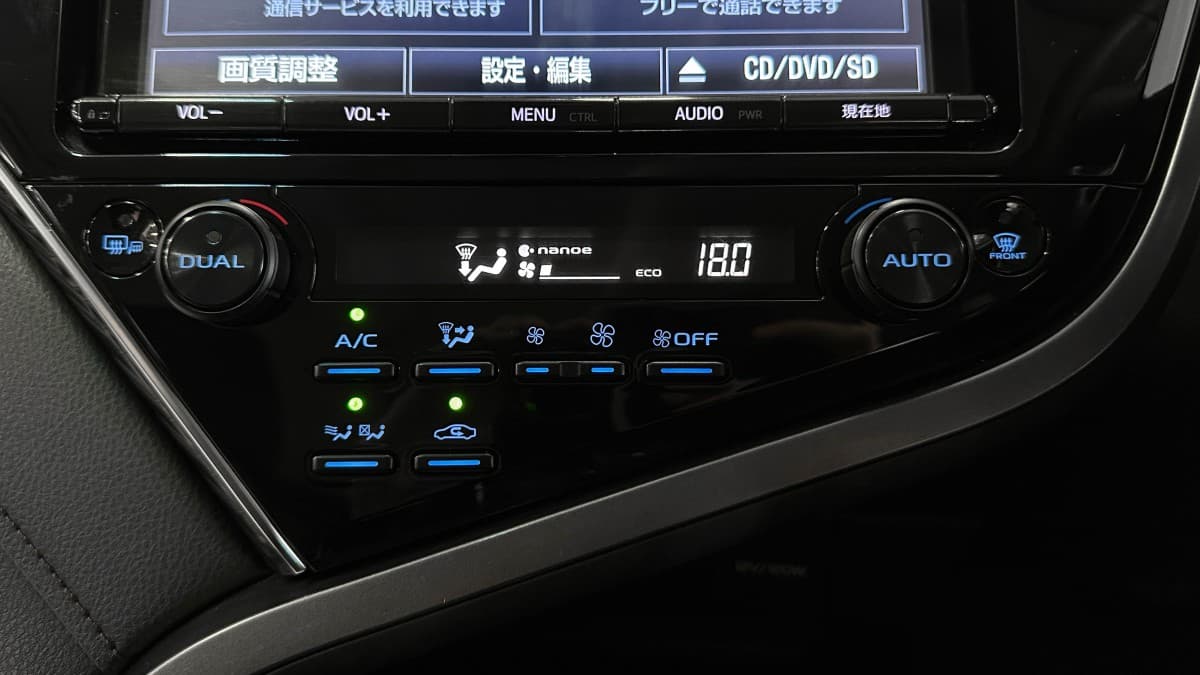 Toyota Camry - фото 25