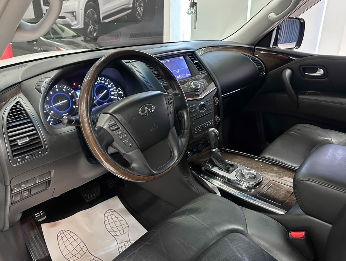 Infiniti QX80 - фото 23
