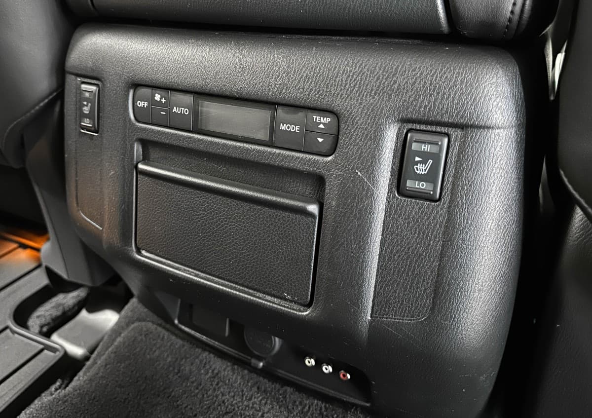 Infiniti QX80 - фото 36