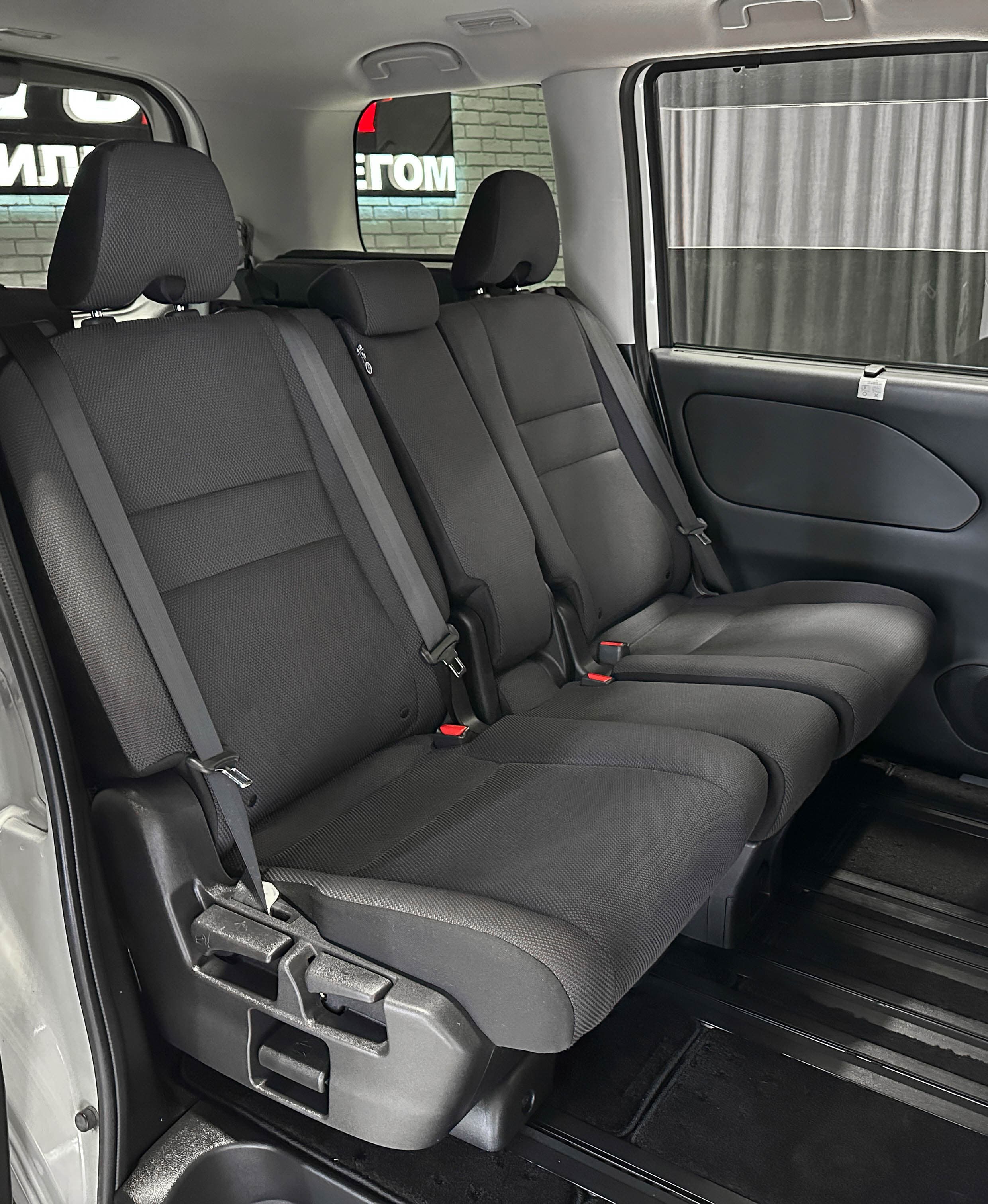 Nissan Serena Hybrid - фото 20