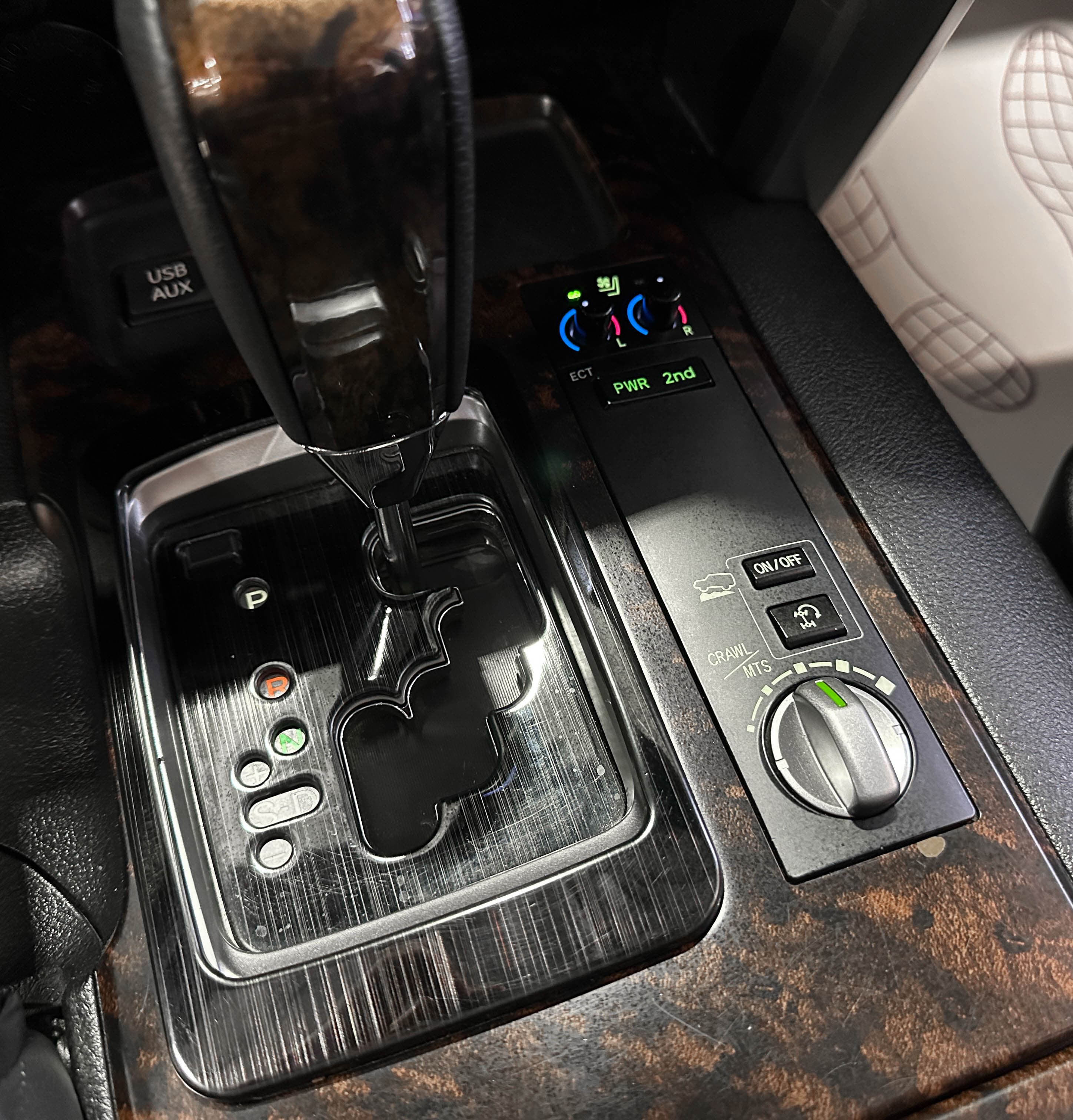 Toyota Land Cruiser 200 - фото 27