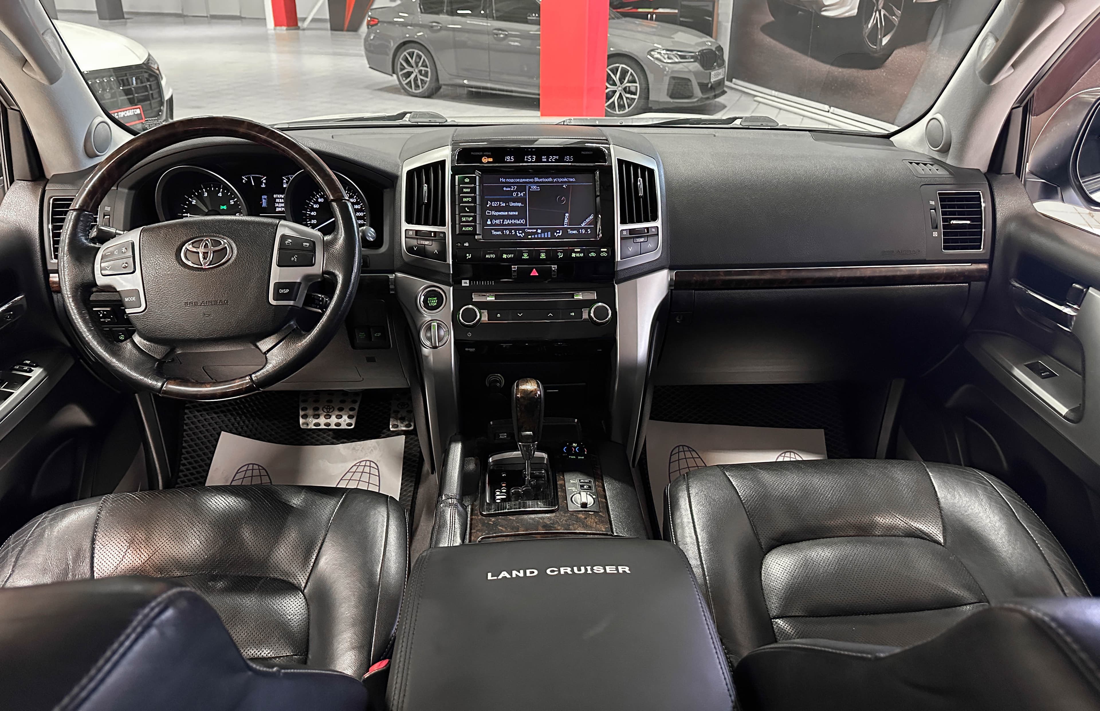 Toyota Land Cruiser 200 - фото 37