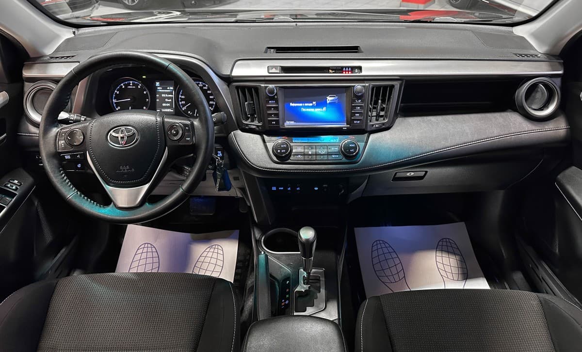 Toyota RAV4 - фото 28
