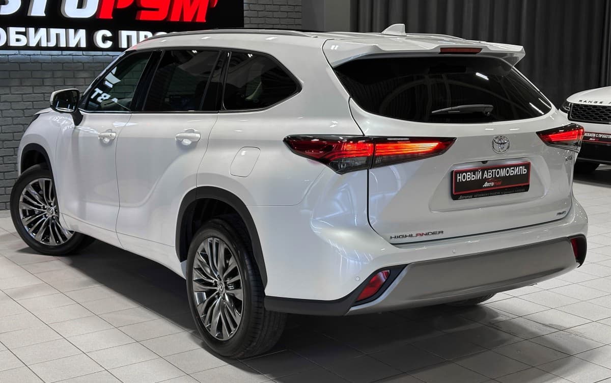 Toyota Highlander - фото 10