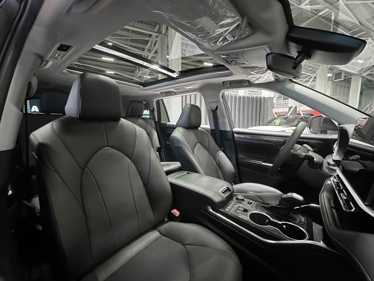 Toyota Highlander - фото 13
