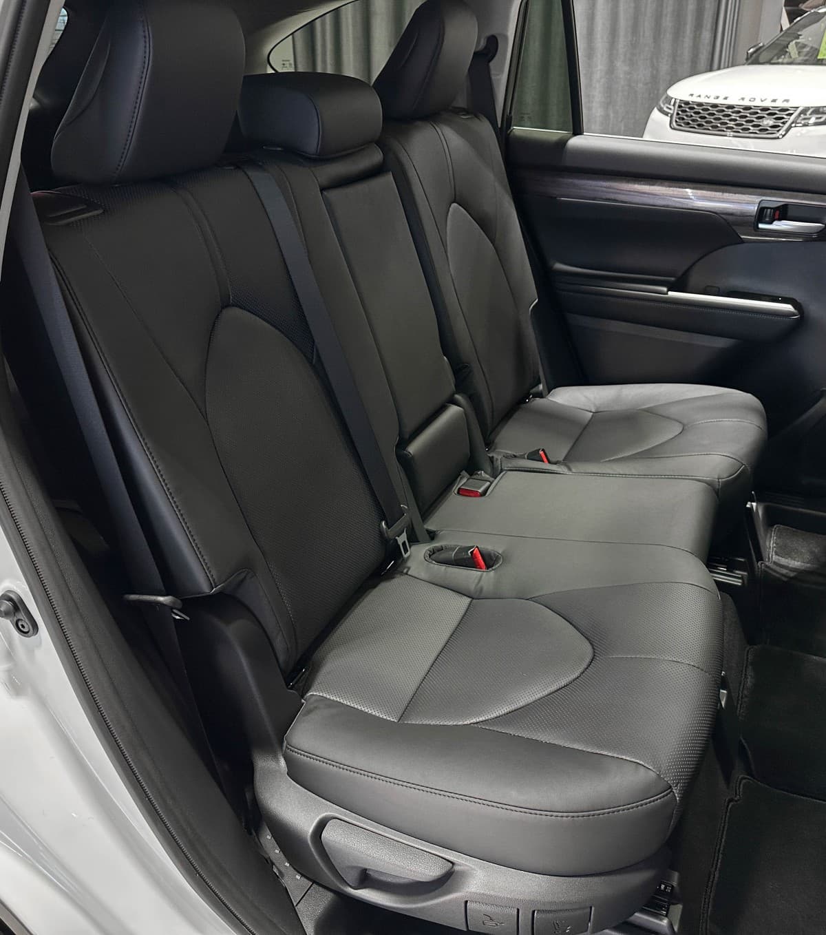 Toyota Highlander - фото 14