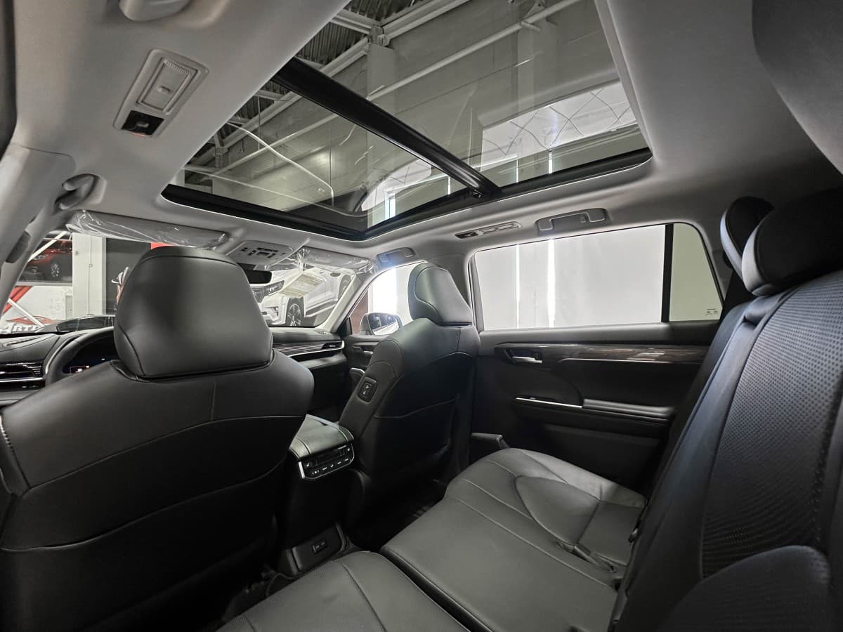 Toyota Highlander - фото 20