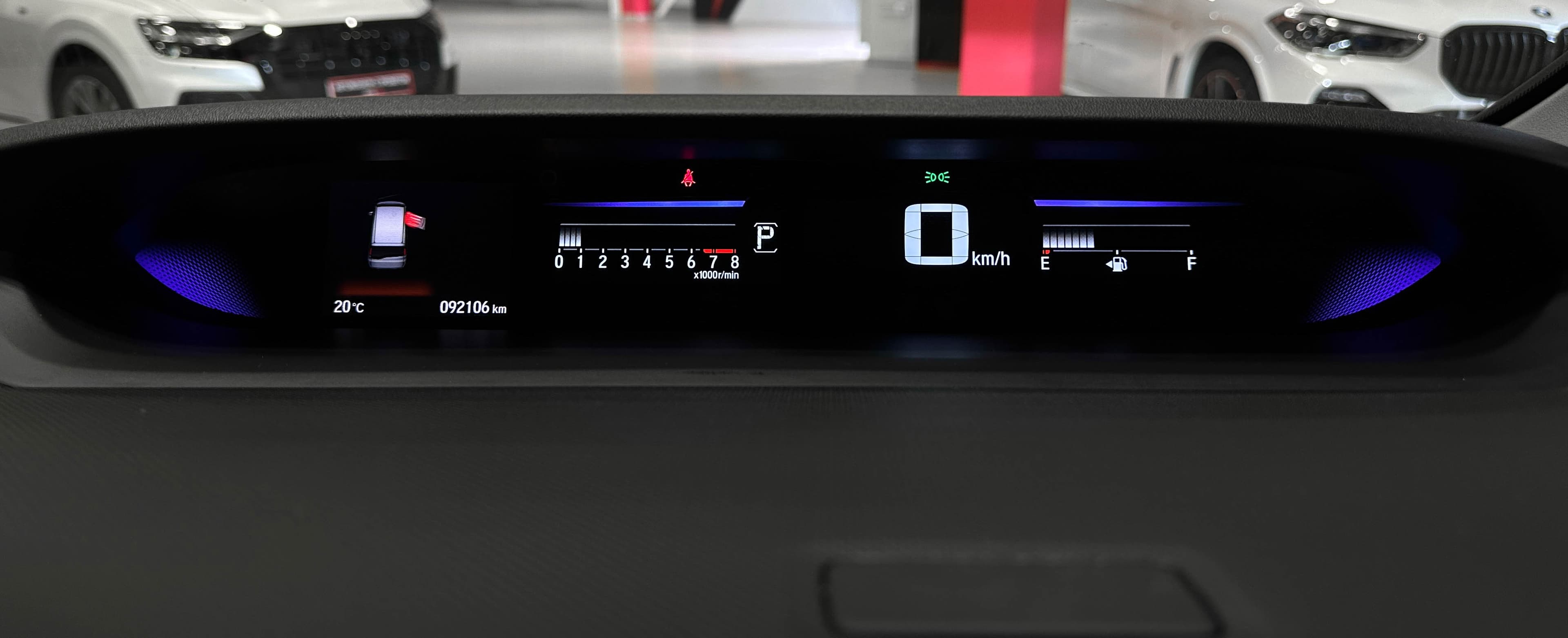 Honda Stepwgn SPADA - фото 23