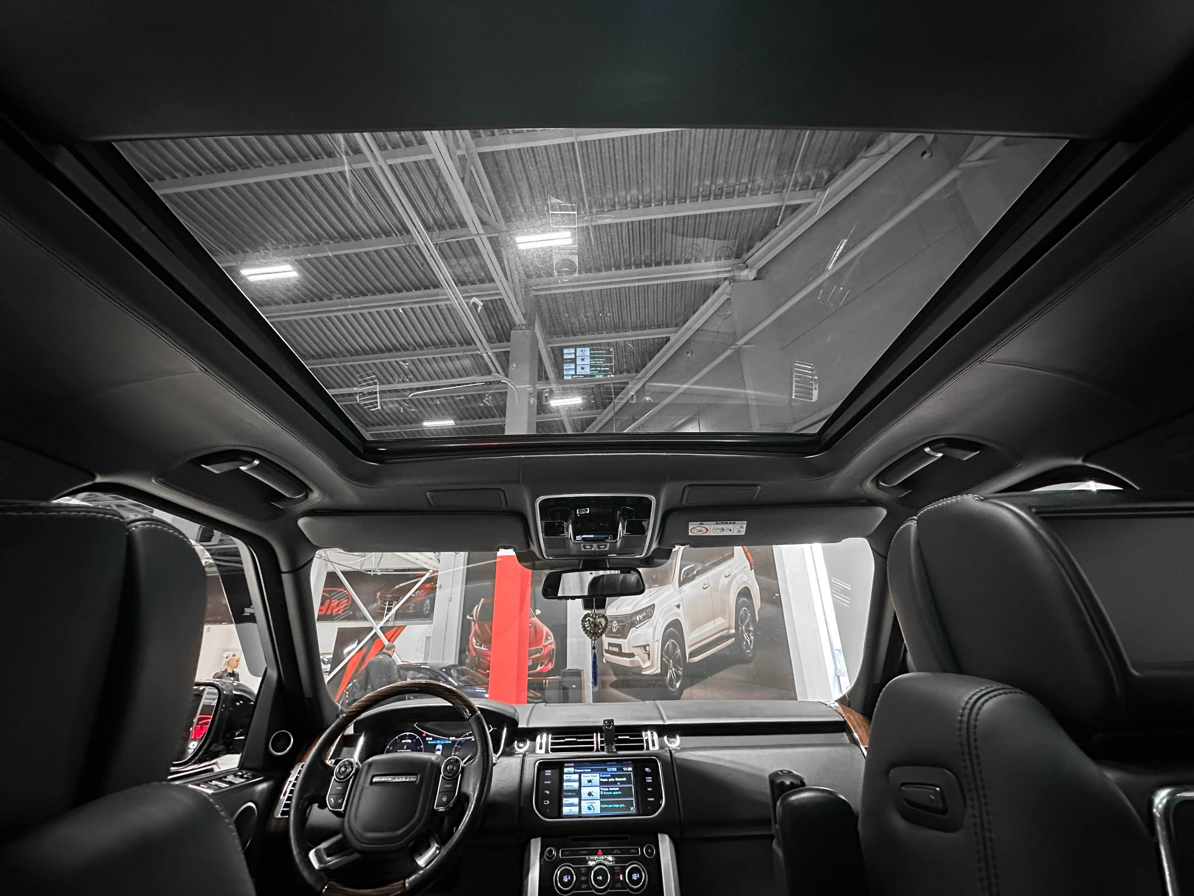 Land Rover Range Rover - фото 32