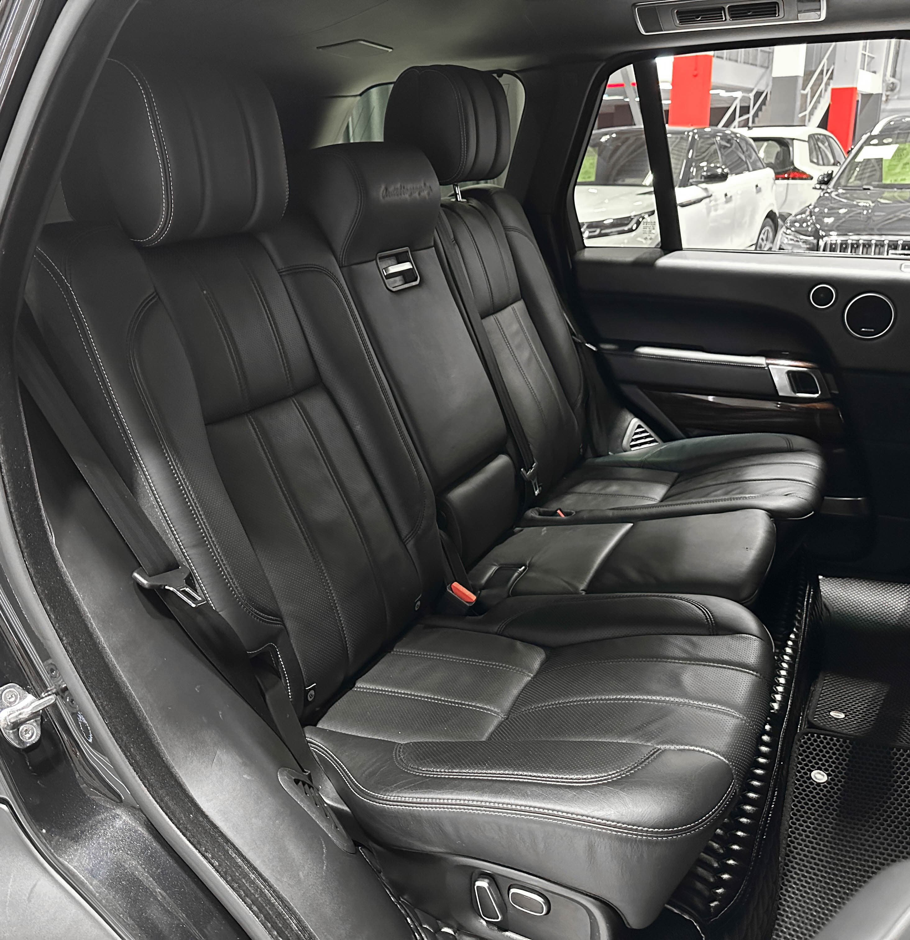 Land Rover Range Rover - фото 12