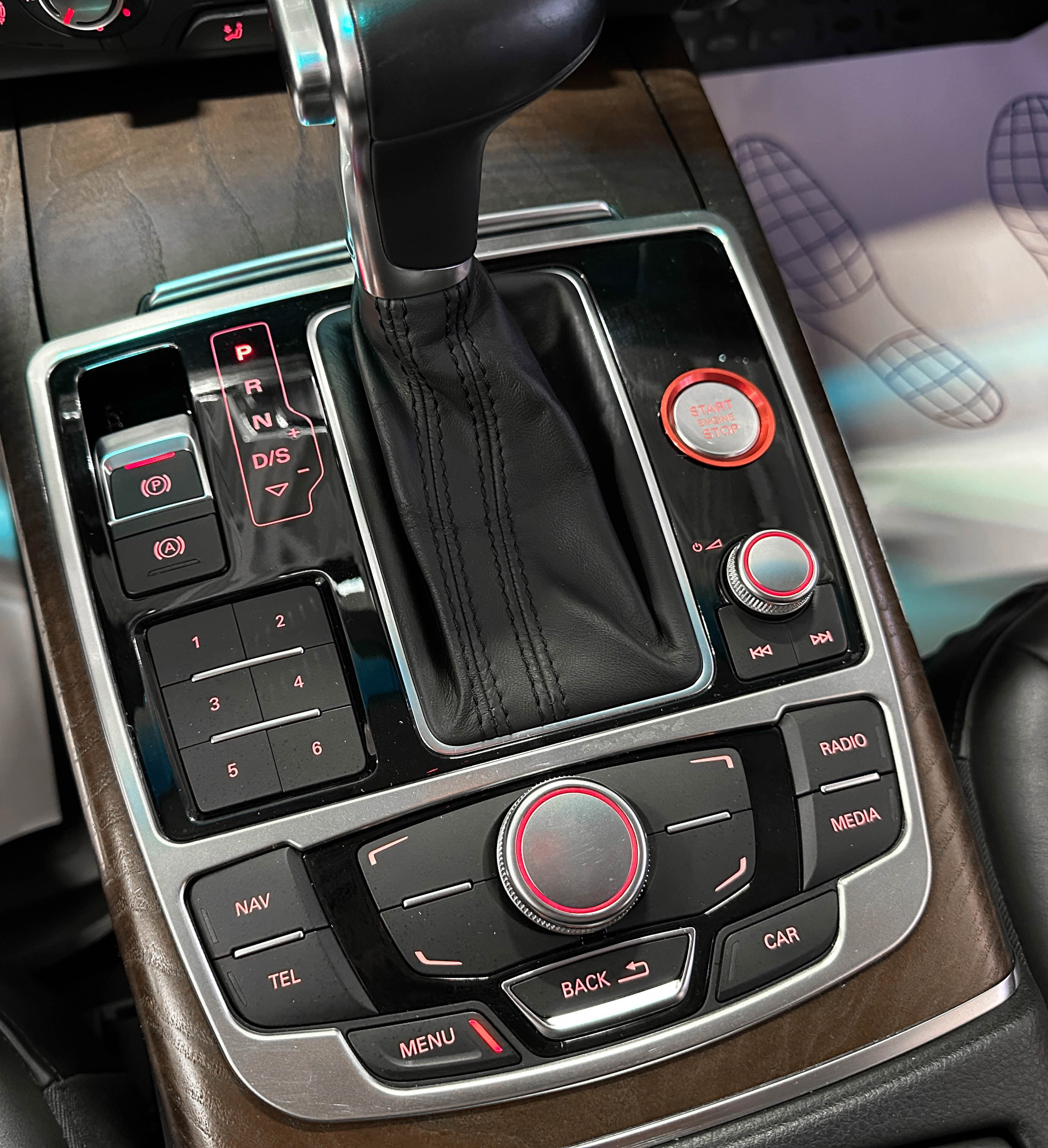 Audi A6 - фото 27