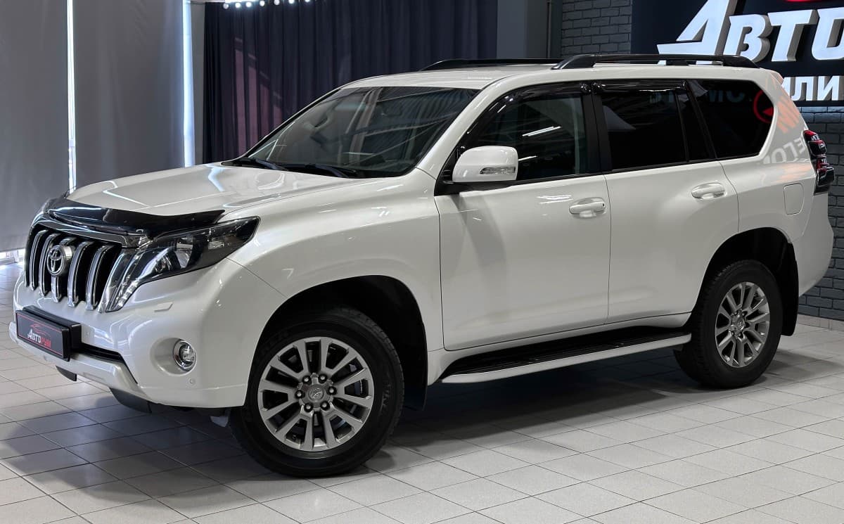 Toyota Land Cruiser Prado - 2
