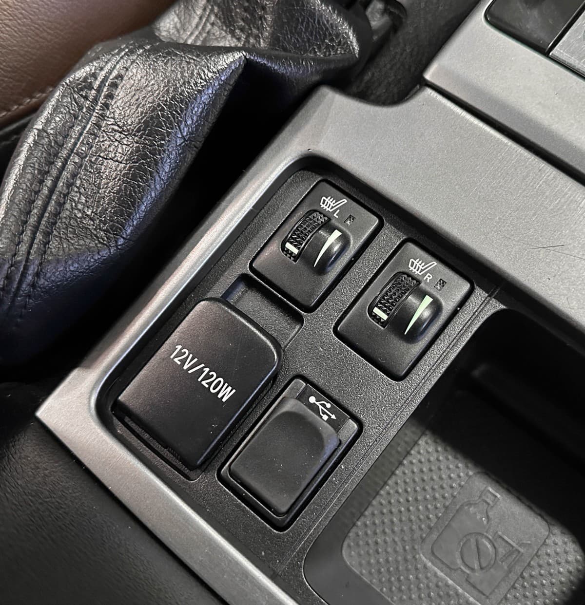 Toyota Land Cruiser Prado - фото 26