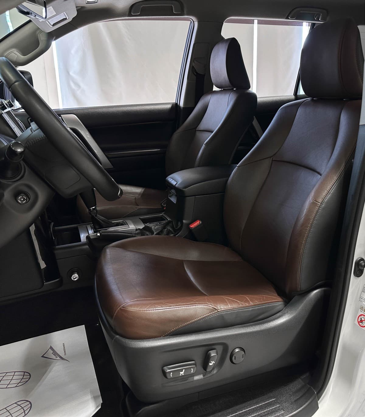 Toyota Land Cruiser Prado - фото 16