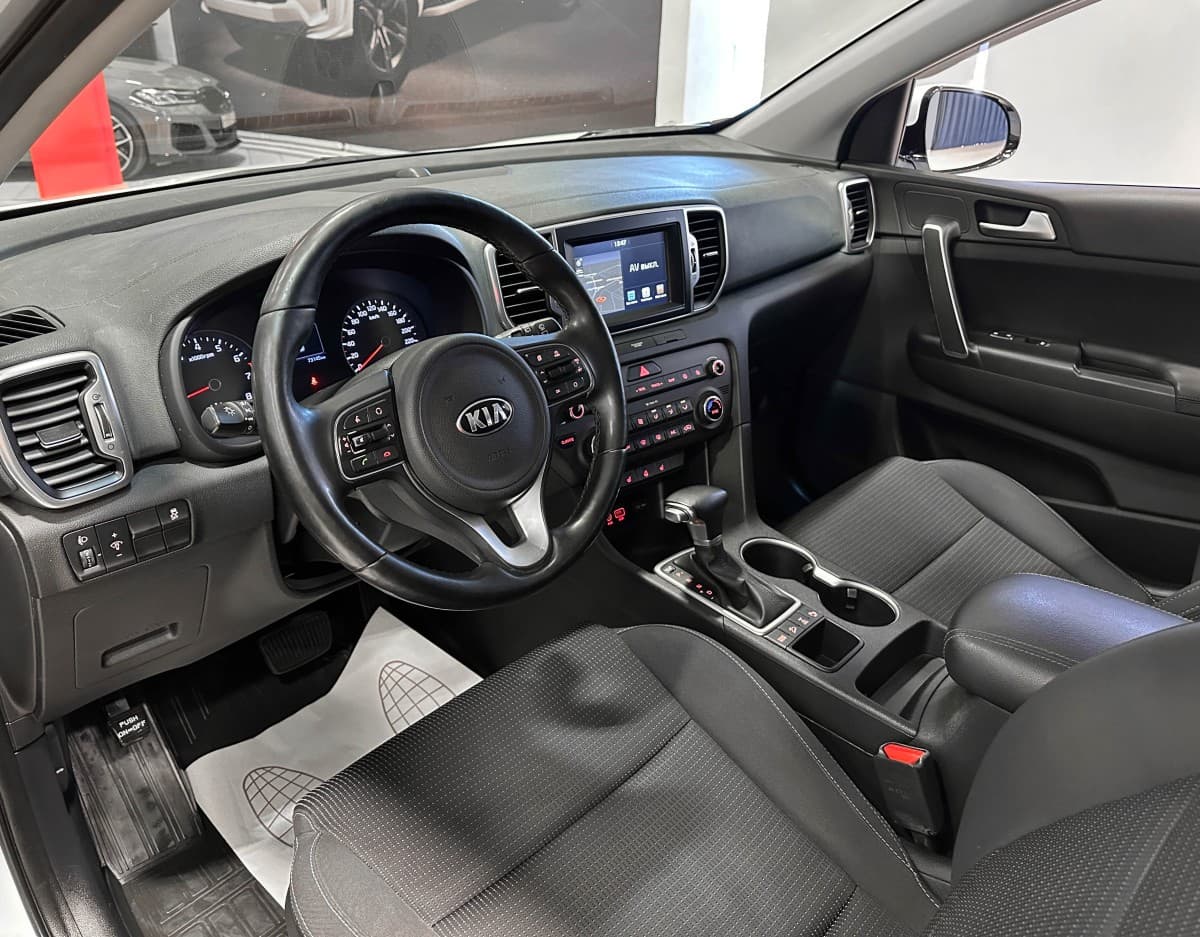 Kia Sportage - фото 10