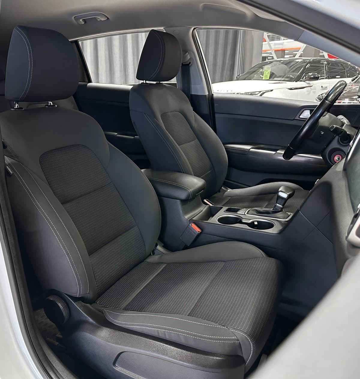 Kia Sportage - фото 15