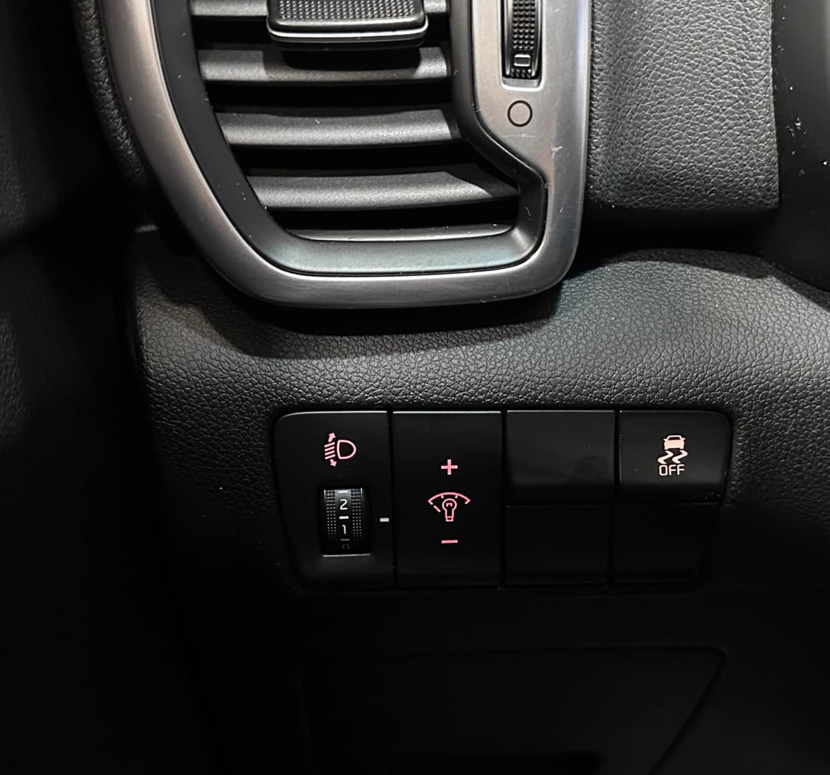 Kia Sportage - фото 18