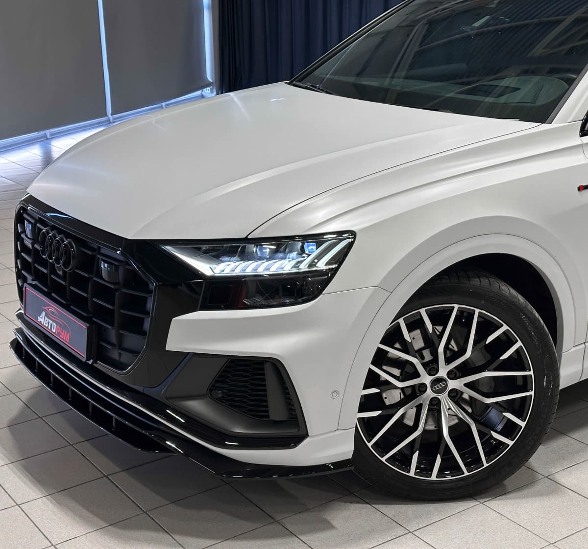 Audi Q8 - 5