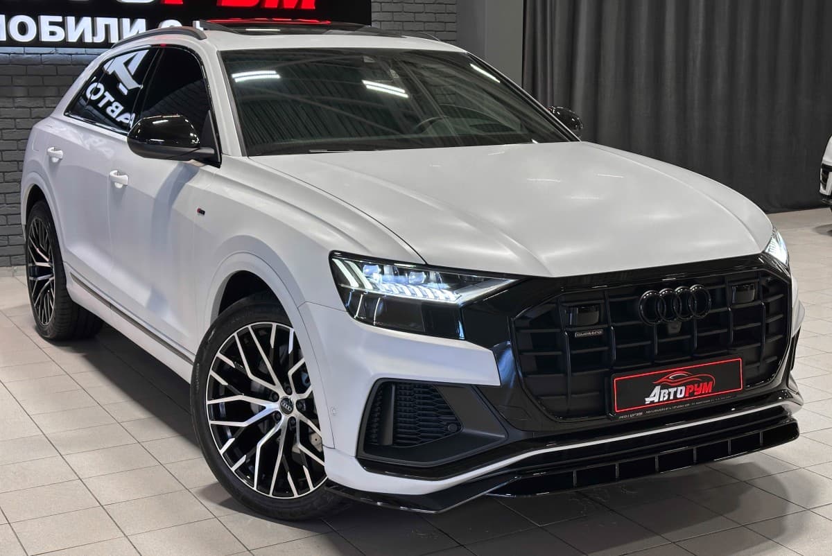 Audi Q8 - 2