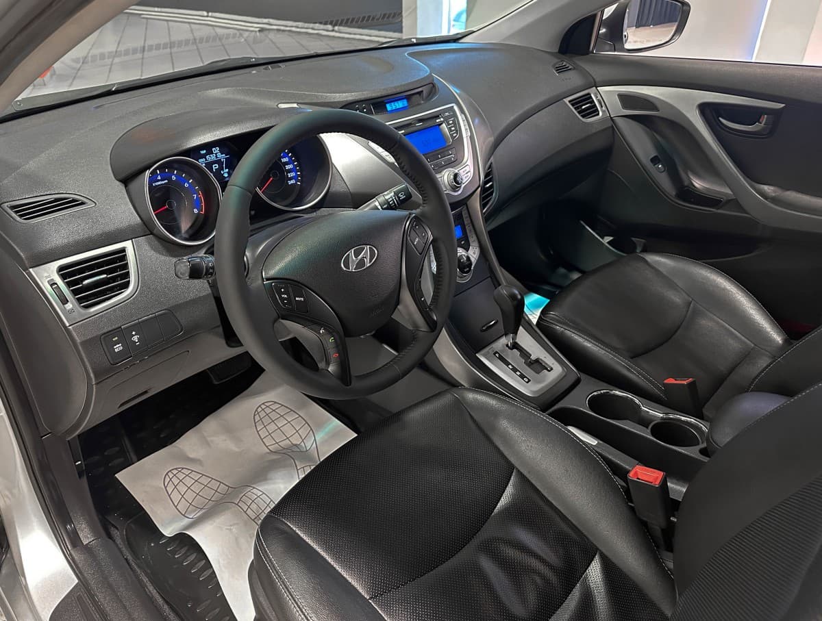 Hyundai Avante - фото 10